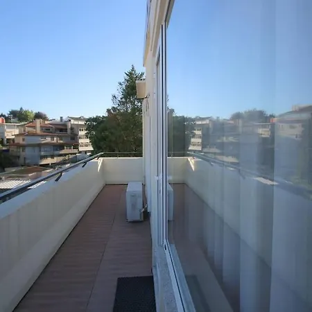 Guestready - Woodhouse Balcony Apartment Porto